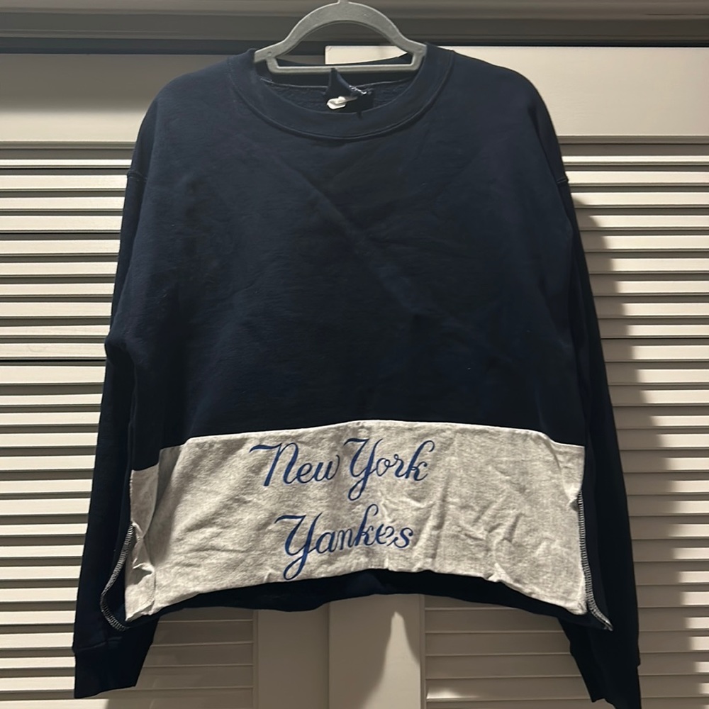 NWOT Refried Apparel New York Yankees Sweatshirt